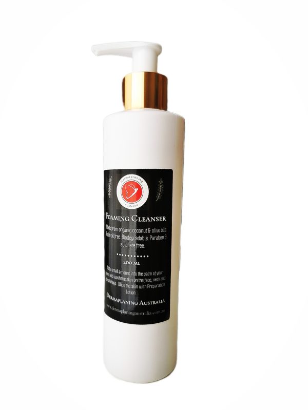 Dermaplaning-Foaming-Cleanser-For-Facial-Treatments-Shop-Now-scincare-Products-Tauranga-NZ